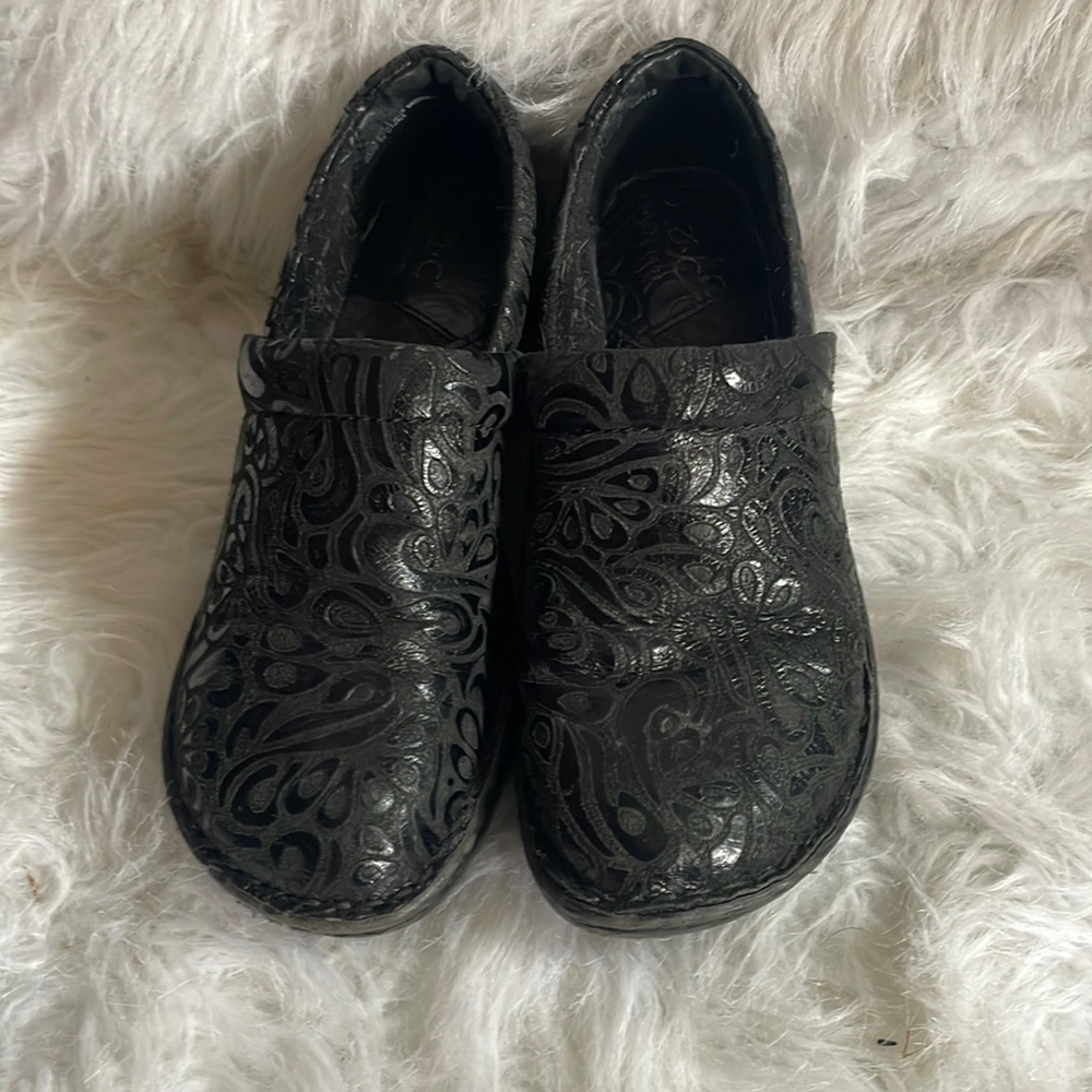 BOC Clog shoes